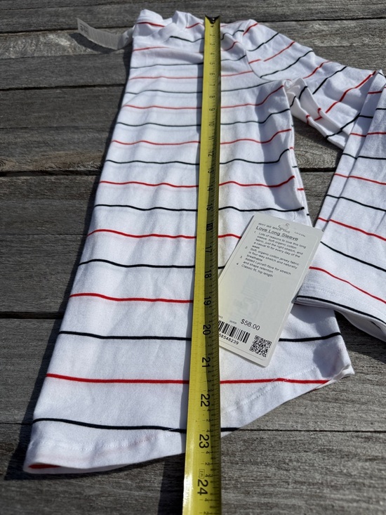 Lululemon Love Long Sleeve – Swap Stripe White Retro Red – Size 2 – NWT - Picture 3 of 5